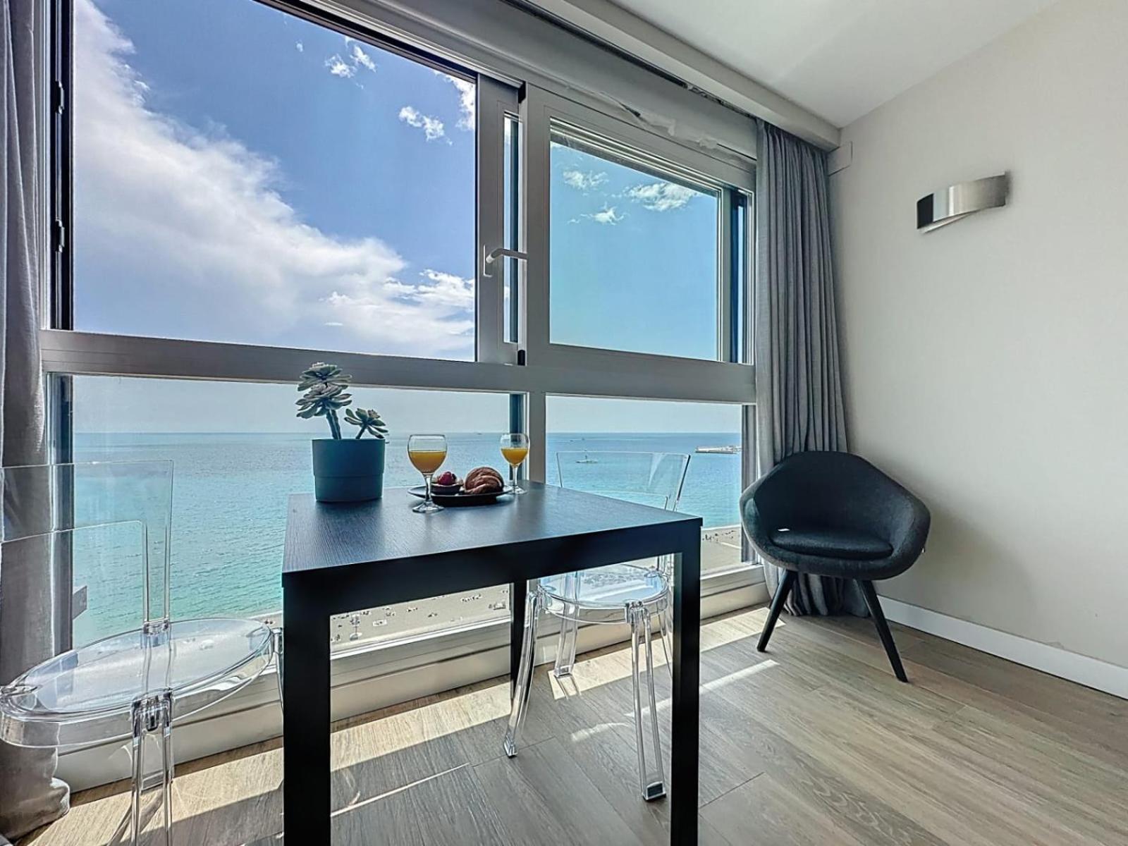 Apartamento Espectaculares Vistas al mar Playa Malagueta Málaga Exterior foto