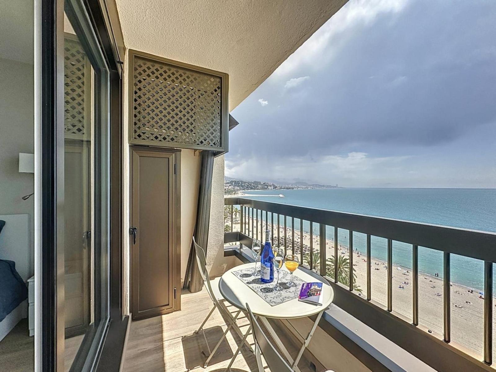 Apartamento Espectaculares Vistas al mar Playa Malagueta Málaga Exterior foto